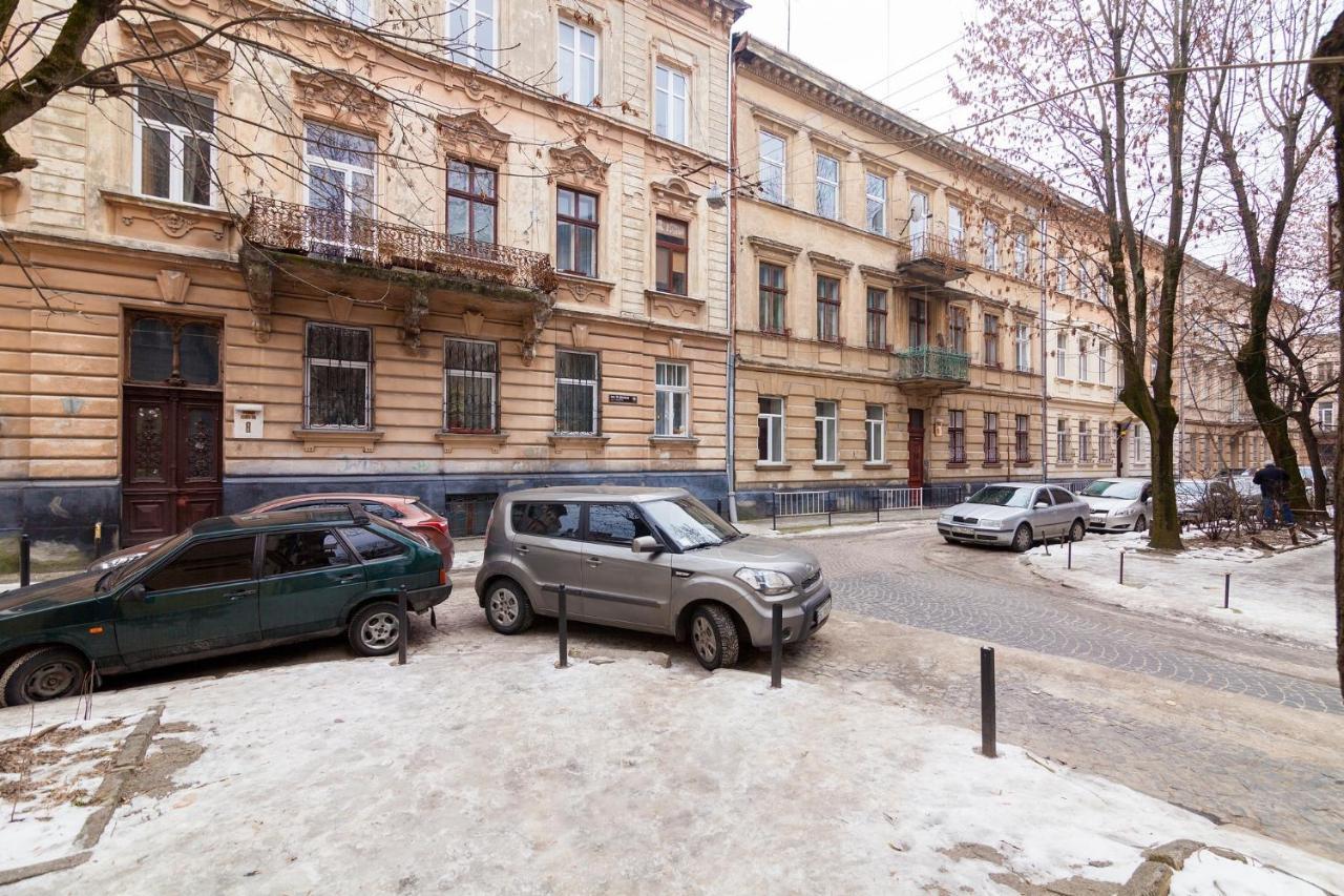 Chopin Apartment In The Center Of إلفيف المظهر الخارجي الصورة