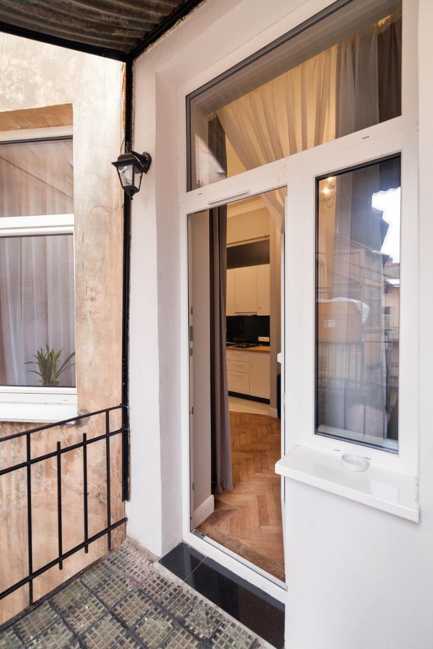 Chopin Apartment In The Center Of إلفيف المظهر الخارجي الصورة
