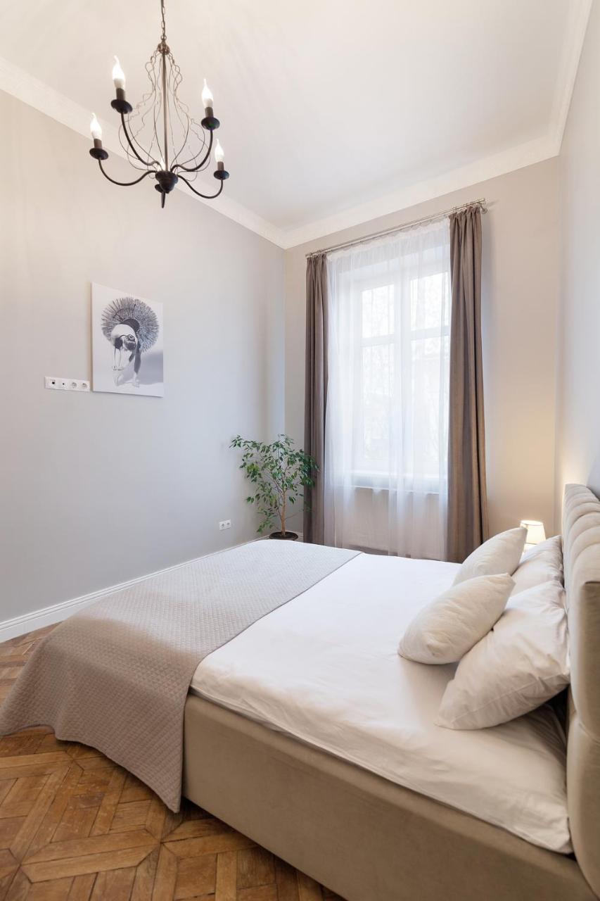Chopin Apartment In The Center Of إلفيف المظهر الخارجي الصورة